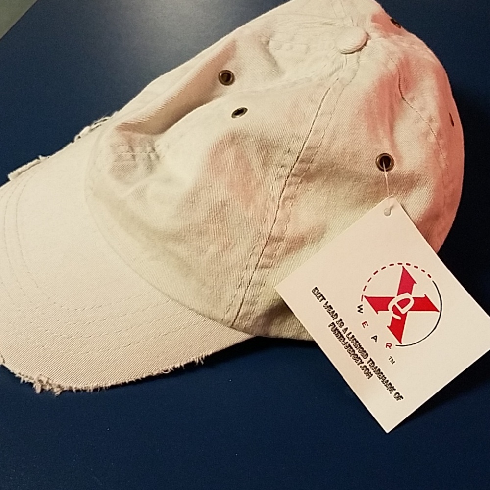 Distressed Hat - Picture 7 of 7
